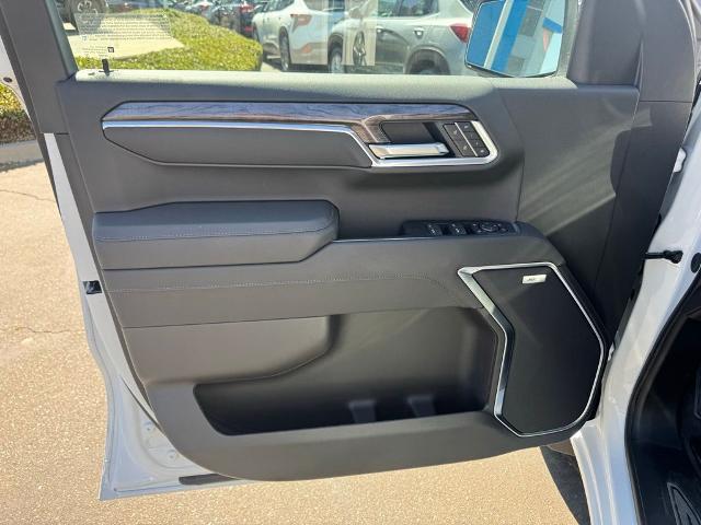2026 Chevrolet Silverado 1500 4WD Crew Cab Short Bed LTZ