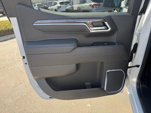 2026 Chevrolet Silverado 1500 4WD Crew Cab Short Bed LTZ