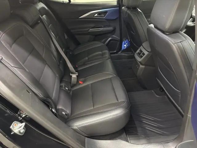 2025 Chevrolet Equinox LT 2