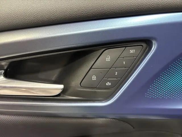 2025 Chevrolet Equinox LT 2