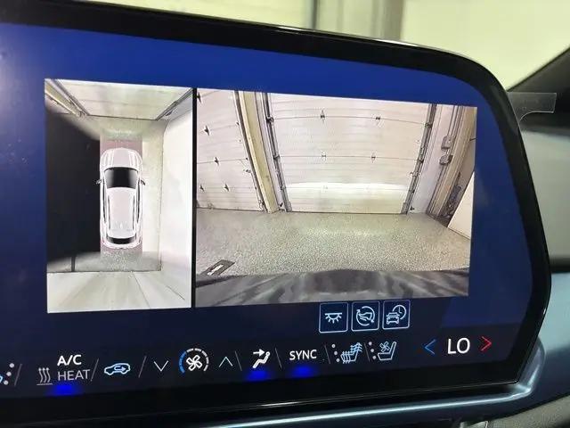 2025 Chevrolet Equinox LT 2