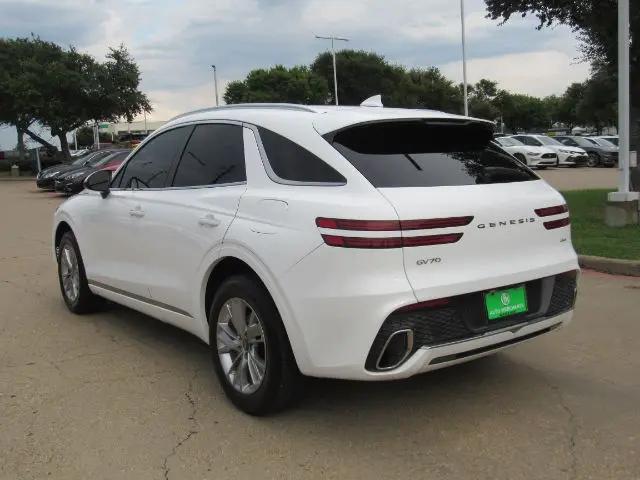2022 Genesis GV70 2.5T AWD