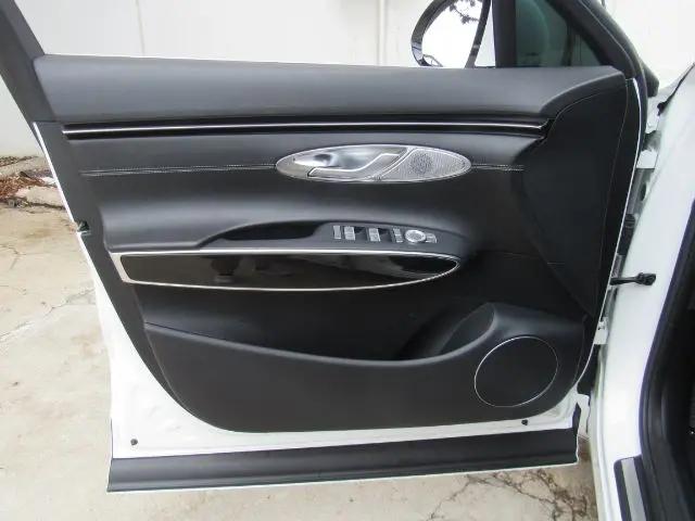 2022 Genesis GV70 2.5T AWD