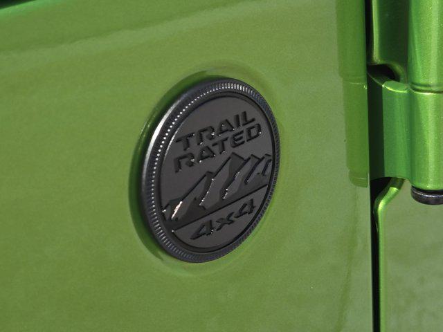 2025 Jeep Wrangler 4-Door Summit 4x4