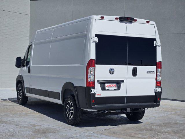 2026 Ram ProMaster Cargo Van SLT