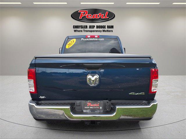 2024 RAM 2500 Tradesman Crew Cab 4x4 64 Box