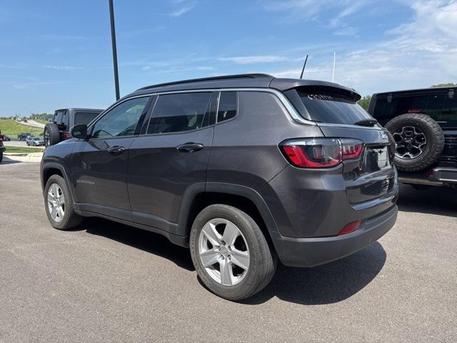 2022 Jeep Compass Latitude FWD