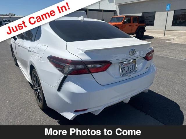 2021 Toyota Camry SE