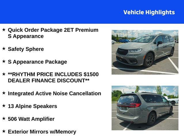2025 Chrysler Pacifica Hybrid Premiuim S Appearance Package