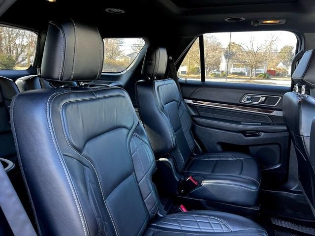 2017 Ford Explorer Platinum