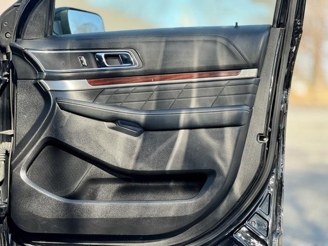 2017 Ford Explorer Platinum