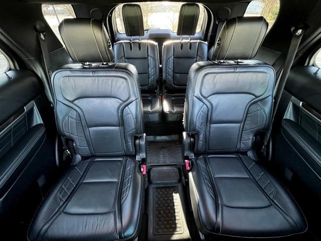 2017 Ford Explorer Platinum