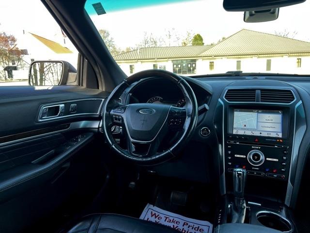 2017 Ford Explorer Platinum