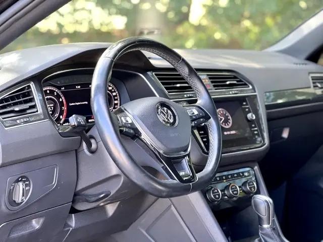 2018 Volkswagen Tiguan 2.0T SEL Premium