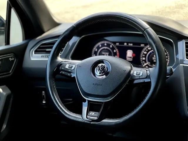 2018 Volkswagen Tiguan 2.0T SEL Premium
