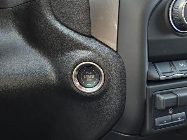 2025 Chevrolet Silverado 1500 4WD Crew Cab Short Bed Custom