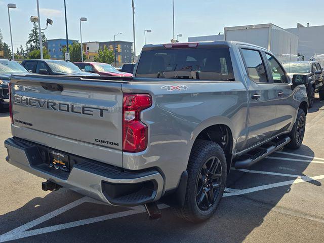2025 Chevrolet Silverado 1500 4WD Crew Cab Short Bed Custom