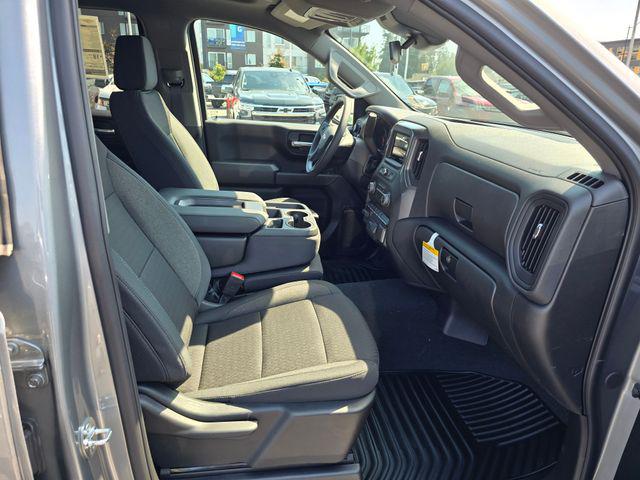 2025 Chevrolet Silverado 1500 4WD Crew Cab Short Bed Custom