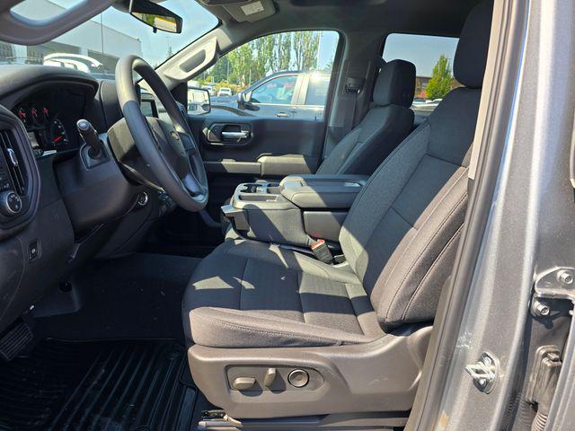2025 Chevrolet Silverado 1500 4WD Crew Cab Short Bed Custom