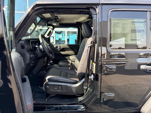 2025 Jeep Wrangler 4-Door Rubicon 4x4