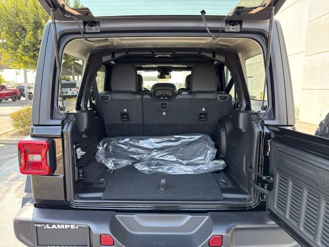 2025 Jeep Wrangler 4-Door Rubicon 4x4
