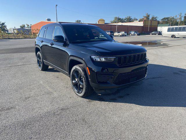 2025 Jeep Grand Cherokee GRAND CHEROKEE ALTITUDE 4X4 2025 Jeep Grand Cherokee GRAND CHEROKEE ALTITUDE 4X4