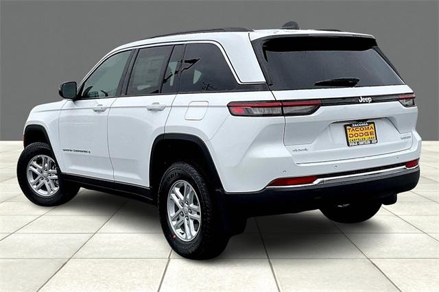 2025 Jeep Grand Cherokee GRAND CHEROKEE LAREDO 4X4