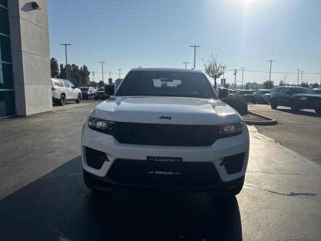 2025 Jeep Grand Cherokee GRAND CHEROKEE ALTITUDE 4X4