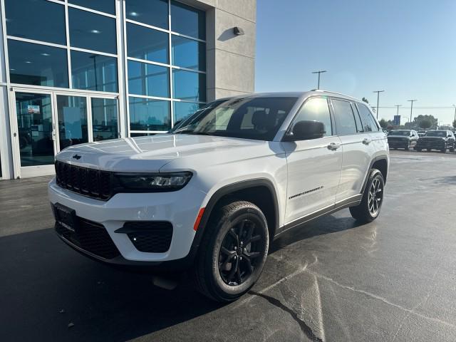 2025 Jeep Grand Cherokee GRAND CHEROKEE ALTITUDE 4X4