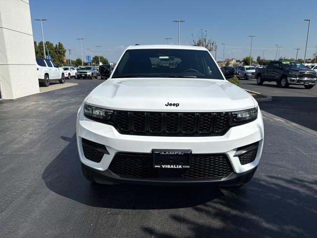 2025 Jeep Grand Cherokee GRAND CHEROKEE ALTITUDE 4X4 2025 Jeep Grand Cherokee GRAND CHEROKEE ALTITUDE 4X4