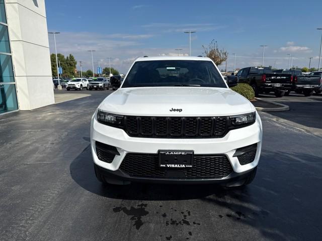 2025 Jeep Grand Cherokee GRAND CHEROKEE ALTITUDE 4X4 2025 Jeep Grand Cherokee GRAND CHEROKEE ALTITUDE 4X4
