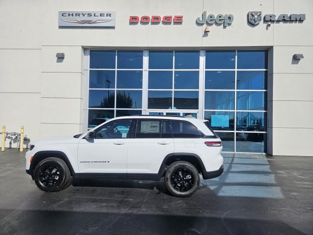 2025 Jeep Grand Cherokee GRAND CHEROKEE ALTITUDE 4X4