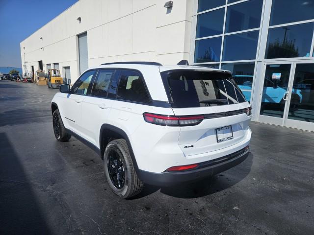 2025 Jeep Grand Cherokee GRAND CHEROKEE ALTITUDE 4X4