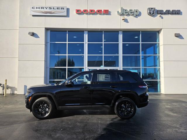 2025 Jeep Grand Cherokee GRAND CHEROKEE ALTITUDE 4X4