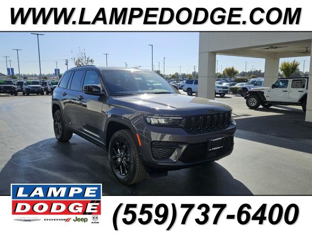 2025 Jeep Grand Cherokee GRAND CHEROKEE ALTITUDE 4X4 2025 Jeep Grand Cherokee GRAND CHEROKEE ALTITUDE 4X4
