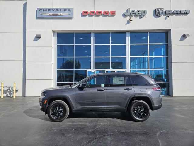 2025 Jeep Grand Cherokee GRAND CHEROKEE ALTITUDE 4X4 2025 Jeep Grand Cherokee GRAND CHEROKEE ALTITUDE 4X4