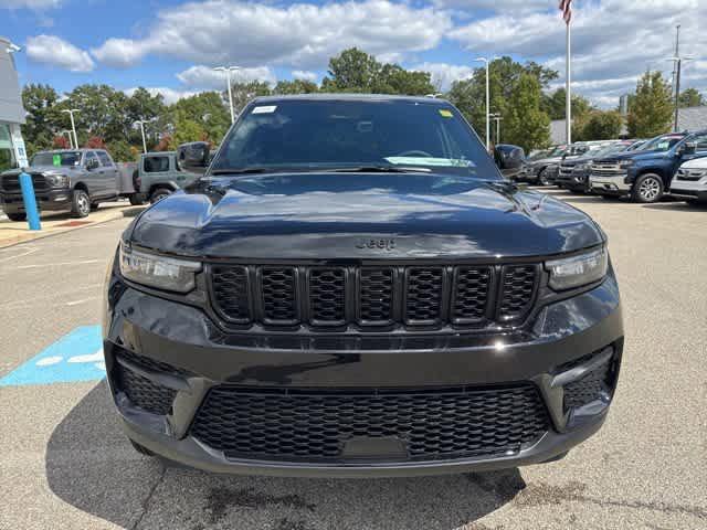 2025 Jeep Grand Cherokee Altitude 4x4