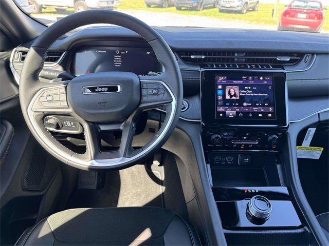 2025 Jeep Grand Cherokee GRAND CHEROKEE ALTITUDE 4X4