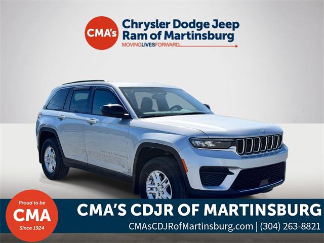 2025 Jeep Grand Cherokee GRAND CHEROKEE LAREDO 4X4