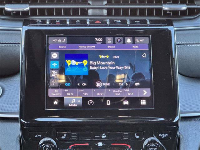2025 Jeep Grand Cherokee GRAND CHEROKEE LAREDO 4X4