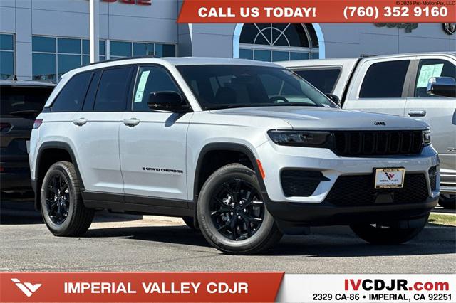 2025 Jeep Grand Cherokee GRAND CHEROKEE ALTITUDE 4X4