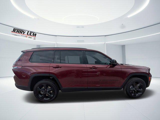 2025 Jeep Grand Cherokee GRAND CHEROKEE L ALTITUDE 4X4
