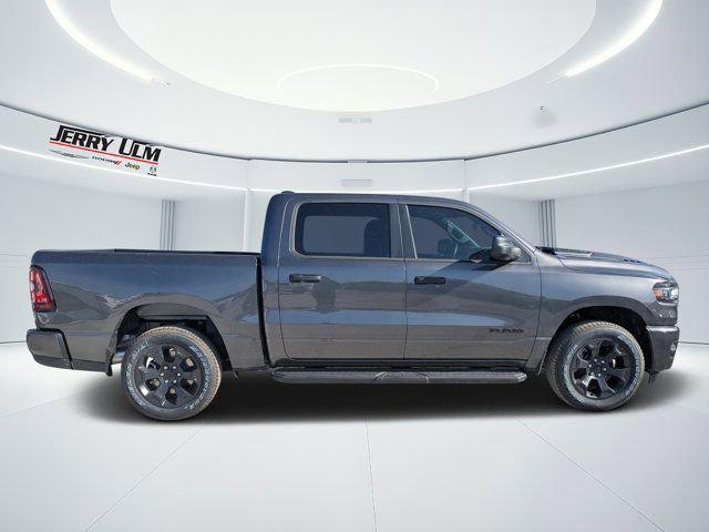 2026 RAM Ram 1500 RAM 1500 EXPRESS CREW CAB 4X4 57 BOX