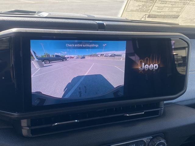 2025 Jeep Gladiator GLADIATOR SPORT S 4X4