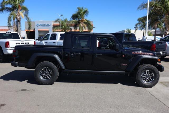 2025 Jeep Gladiator GLADIATOR MOJAVE 4X4