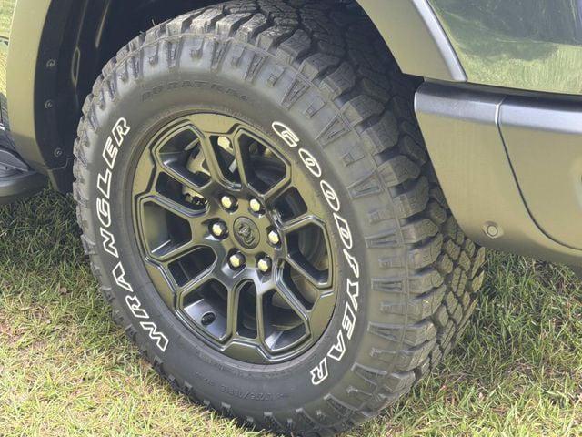 2026 Ram 1500 Rebel Crew Cab 4x4 5'7" Box