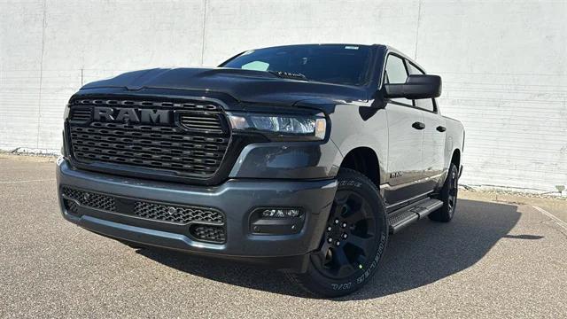 2025 RAM 1500 Tradesman Crew Cab 4x4 57 Box
