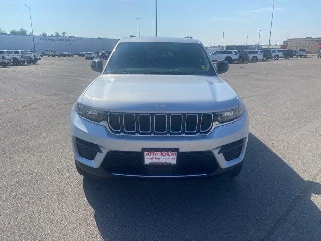 2025 Jeep Grand Cherokee Laredo 4x4