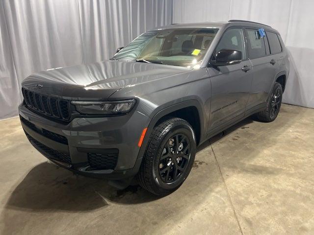 2025 Jeep Grand Cherokee GRAND CHEROKEE L ALTITUDE 4X4