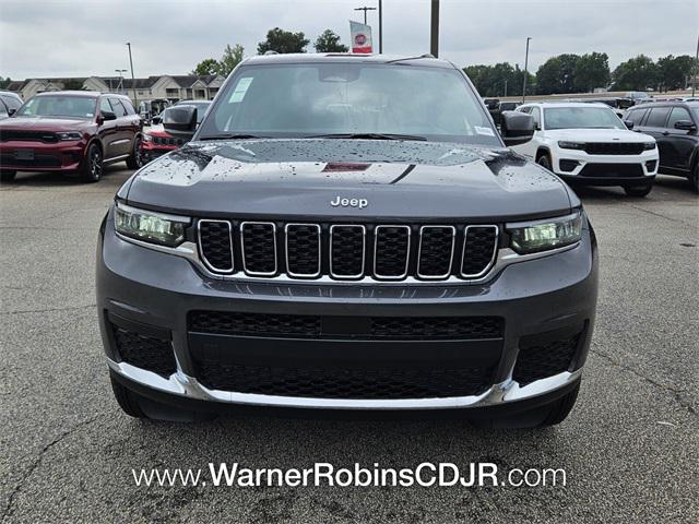 2025 Jeep Grand Cherokee GRAND CHEROKEE L LAREDO 4X4